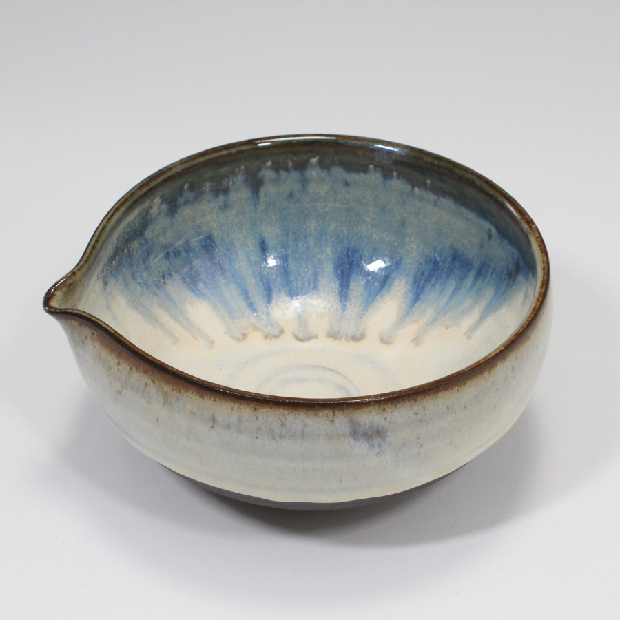 Katakuchi Blue Dip Bowl
